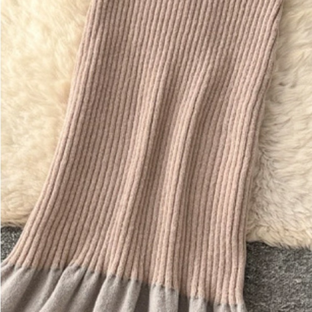 Neutral Ribbed Knit Maxi Skirt - Beige